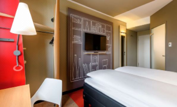 Ibis Amsterdam Centre