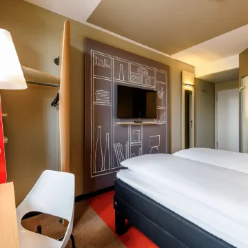 Ibis Amsterdam Centre Отели рядом с достопримечательностью «Круглая лютеранская церковь»