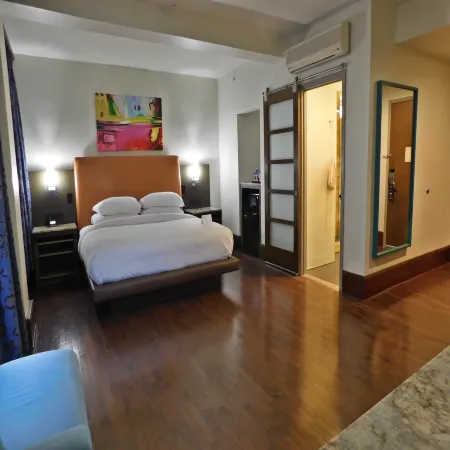 The Tudor Arms Hotel Cleveland - a DoubleTree by Hilton