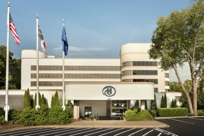 Hilton Charlotte Executive Park Hotels in Charlotte