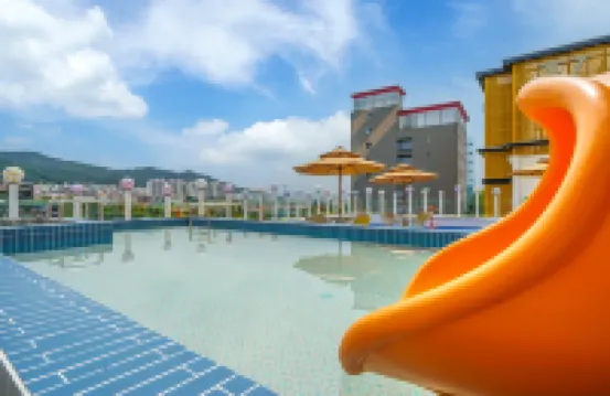 Almond Kids Hotel