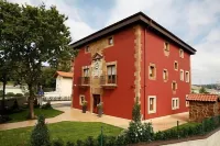 Hotel Palacio Muñatones Hotels in 