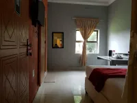 Central Lodge Hotels Các khách sạn gần Trung tâm mua sắm Killarney