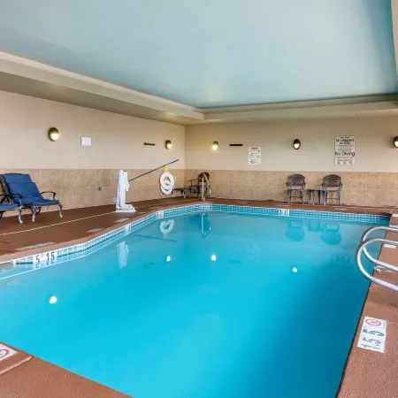 Comfort Suites