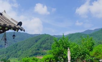 Danyang Danyangjeong Hanok Pension