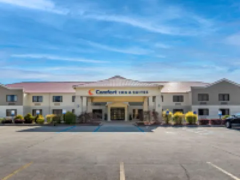 Comfort Inn & Suites Leeds I-20 Hotels in St. Clair County