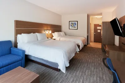 Holiday Inn Express & Suites Fayetteville Hotels in Peachtree City