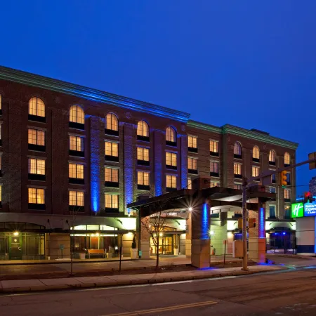 Holiday Inn Express & Suites PITTSBURGH-SOUTH SIDE by IHG