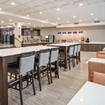 Best Western Paramus Hotel  Suites