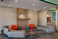 La Quinta Inn & Suites by Wyndham San Antonio Seaworld/Lafb