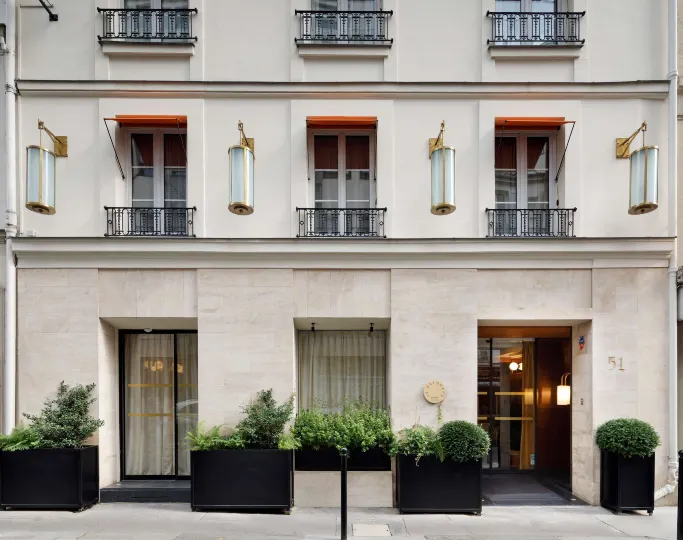 Le Belgrand Hotel Paris Champs Elysees, Tapestry Collection by Hilton