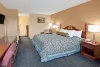 Days Inn by Wyndham Marietta White Water - Wifi