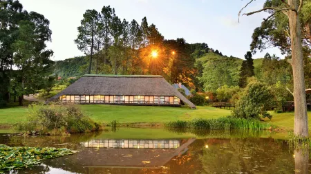 Little Switzerland Resort by Dream Resorts Отели в г. Утхукела