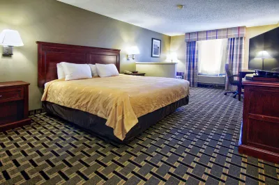 Quality Inn Moore - Oklahoma City Hotel di Moore