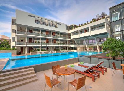 Hotel Somadevi Angkor Boutique and Resort