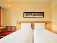 Ibis Jaipur City Centre Hotels near Johri Bazar