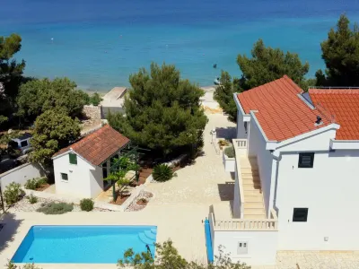 Željko Hotels in der Nähe von Uvala Stari Trogir