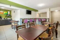 Quality Inn & Suites Leesburg Chain of Lakes Отели в г. Лисберг