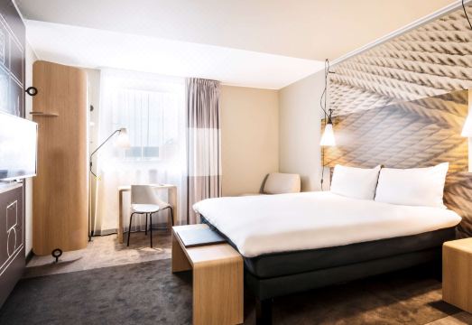 5. 이비스 그단스크..