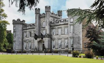 Airth Castle Hotel