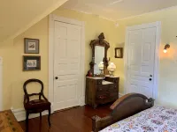 The Dolon House Bed and Breakfast Hotels in Jim Thorpe