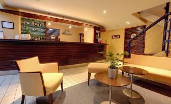 Hotel Restaurant l'Hirondelle - Housity