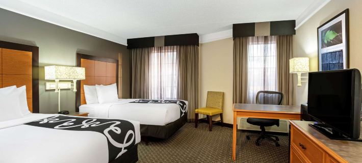 La Quinta Inn & Suites by Wyndham Tucson Airport Hotels in Tucson