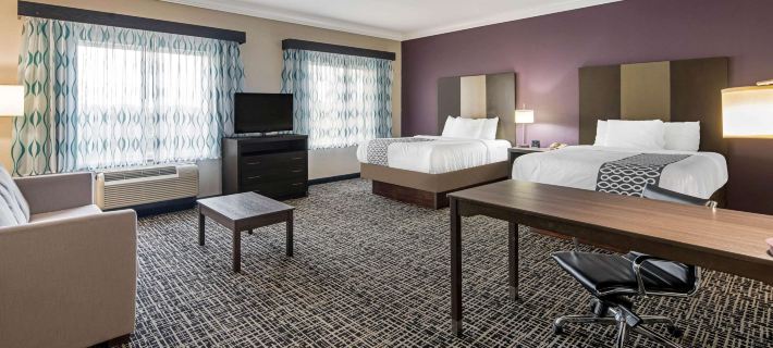 La Quinta Inn & Suites by Wyndham Corpus Christi-N Padre Isl ニュエセスのホテル