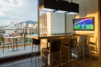 Hampton by Hilton Bucaramanga - parking