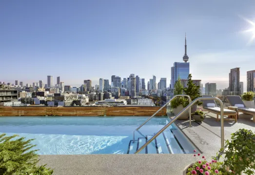 The 10 Best Luxury Hotels in Toronto for a Dream Stay