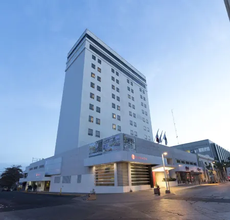 Ramada by Wyndham Hola Culiacan