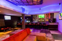 Riande Aeropuerto Hotel Casino - Bar