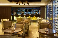 Regal Pacific Hotel Santiago - Bares