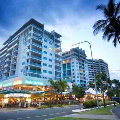 Mantra Trilogy Hotel Exterior