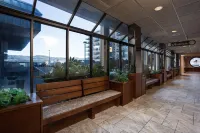 Promenade Inn & Suites Oceanfront