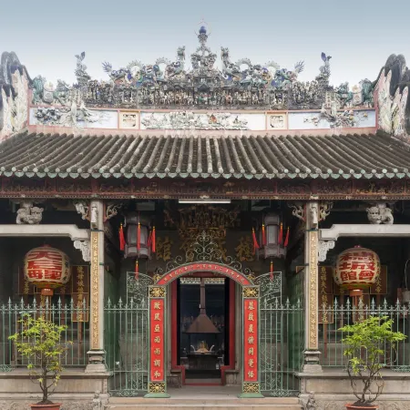 S79 Hoa Huong Duong Hotel Отели рядом с достопримечательностью «Университет иностранных языков и вычислений Хуфлит»