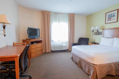 Candlewood Suites 新伊比利亞 Citi Trends附近的飯店