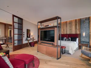 Interalpen-Hotel Tyrol