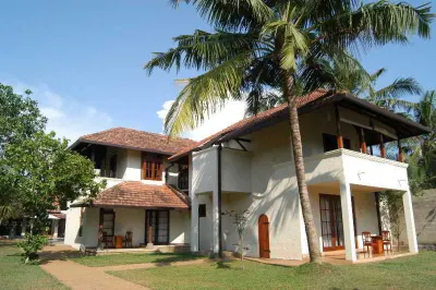 Hibiscus Beach Hotel Hotels near Wadduwa Beach