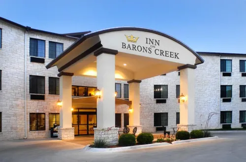 Inn on Barons Creek Hotels in Fredericksburg