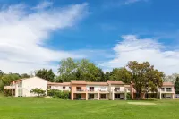 Sowell Residences les Perles du Golfe de Saint-Tropez Hotels in Cogolin