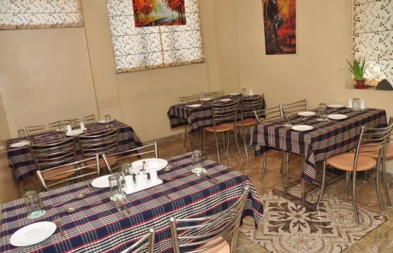 西姆拉就巴士站 OYO 酒店