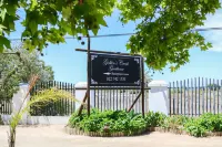 Goblin's Creek Hotels in Paternoster
