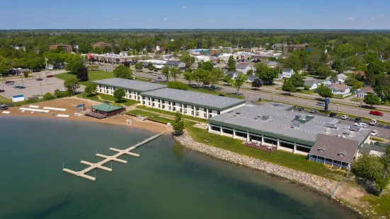 Tawas Bay Beach Resort & Conference Center