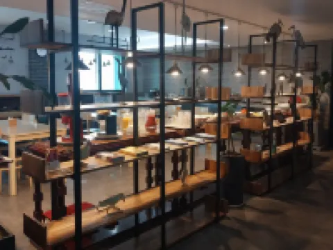 The First Hotel 昌原市のホテル