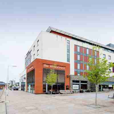 Swansea Waterfront Hotel Exterior