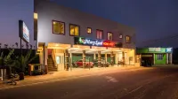 Maryland Homestay Hotels near Aliyar Dam