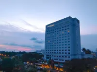 Four Points by Sheraton Batam Hotels near Yuni Aulia