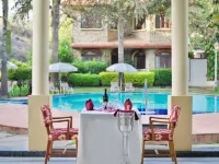 Cama Rajputana Club Resort - Pools