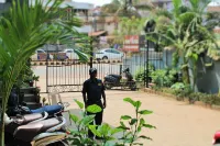 Hotel the Golden Sands - สระว่ายน้ำบนดาดฟ้า